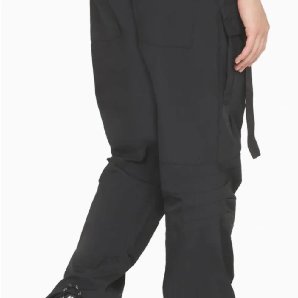 Fendi Nylon Cargo Pants SZ Medium - Picture 4 of 7